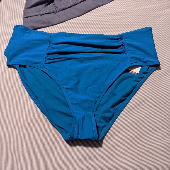 Bathing suit bottom - Picture 1 of 5